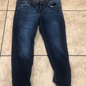 American eagle jeans super streak has size 14